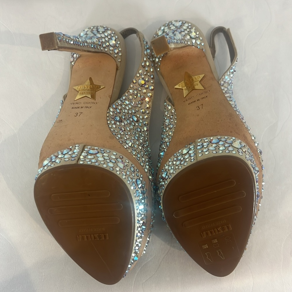 Le Silla Crystal Limited Platform Sandal - Picture 7 of 17